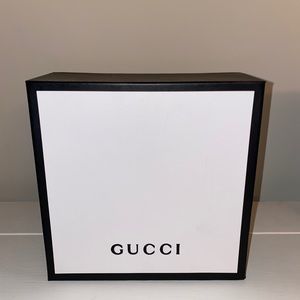 Gucci box